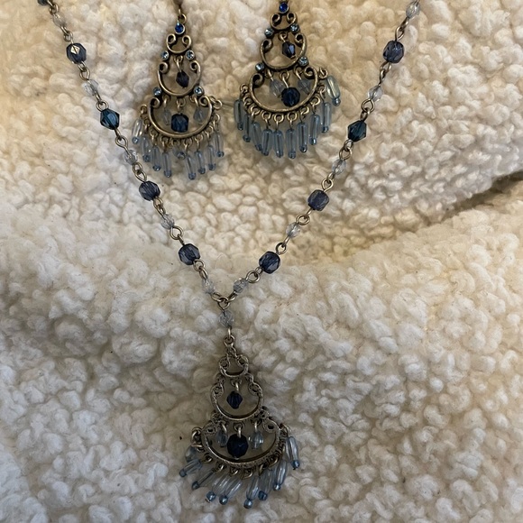 Blue Crystal Jewellery set - Picture 1 of 4